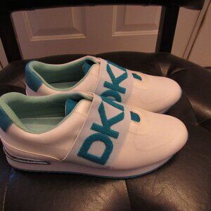 DKNY AQUA/WHITE MARLI SLIP ON SNEAKER US 7.5M